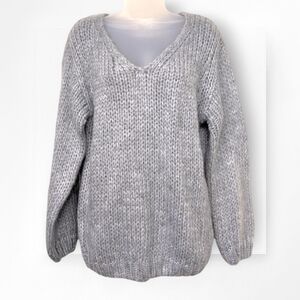Elan Sweater Chunky Knit Heavyweight Gray V Neck NWT Small Medium Large